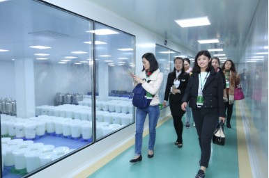 plant植物医生广东盛美工厂是我国品控水平最高的智能透明化妆品工厂
